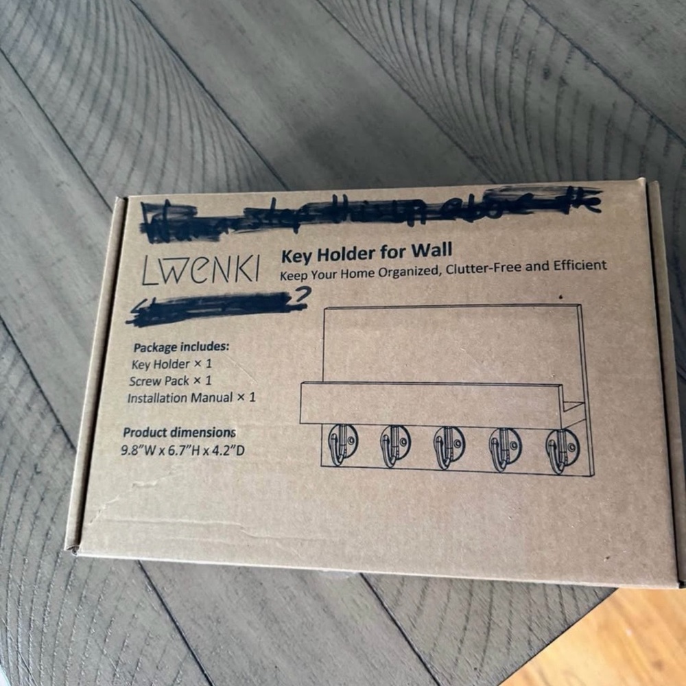 Lwenki Wall Key Holder